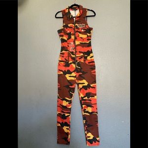 Woman’s Slim Fit sleeveless Jumpsuit